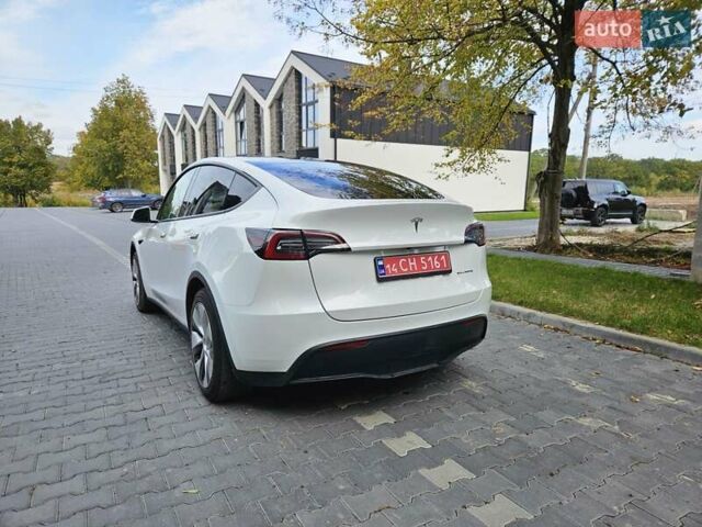 Тесла Model Y 2023 в Тернополе на Automoto.ua Белый Тесла Model Y, объемом двигателя 0 л и пробегом 36 тыс. км за 28000 $, фото 4 на Automoto.ua