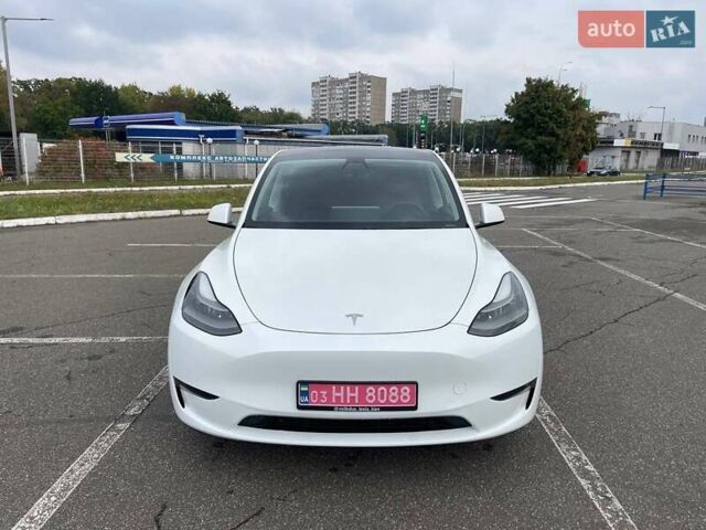 Белый Тесла Model Y, объемом двигателя 0 л и пробегом 42 тыс. км за 36500 $, фото 4 на Automoto.ua