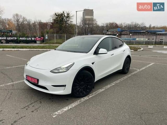 Белый Тесла Model Y, объемом двигателя 0 л и пробегом 39 тыс. км за 36900 $, фото 2 на Automoto.ua