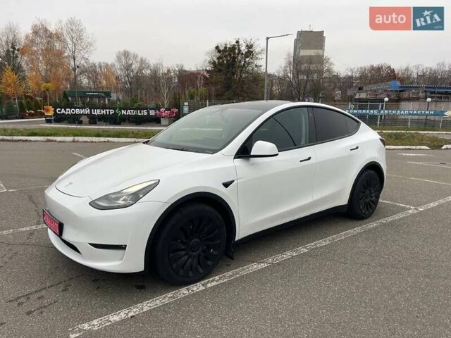 Белый Тесла Model Y, объемом двигателя 0 л и пробегом 39 тыс. км за 36900 $, фото 3 на Automoto.ua