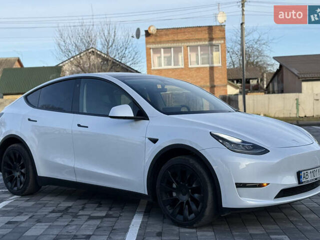 Белый Тесла Model Y, объемом двигателя 0 л и пробегом 40 тыс. км за 28800 $, фото 7 на Automoto.ua