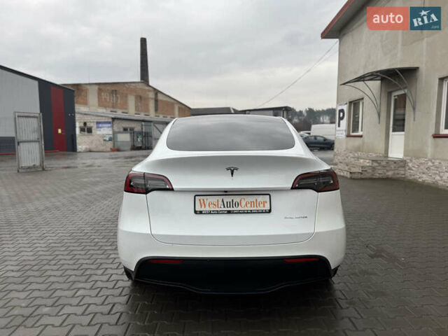 Білий Тесла Model Y, об'ємом двигуна 0 л та пробігом 37 тис. км за 25500 $, фото 5 на Automoto.ua