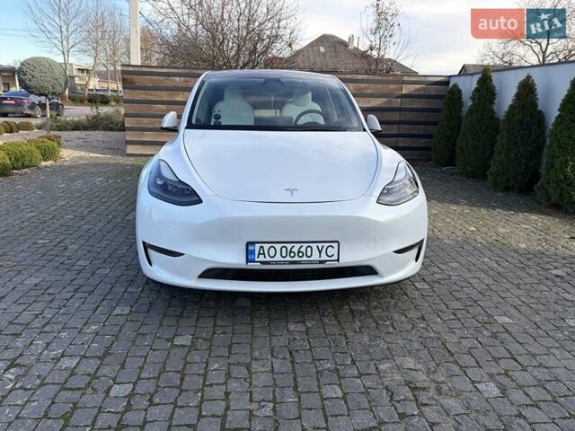 Белый Тесла Model Y, объемом двигателя 0 л и пробегом 47 тыс. км за 32500 $, фото 33 на Automoto.ua