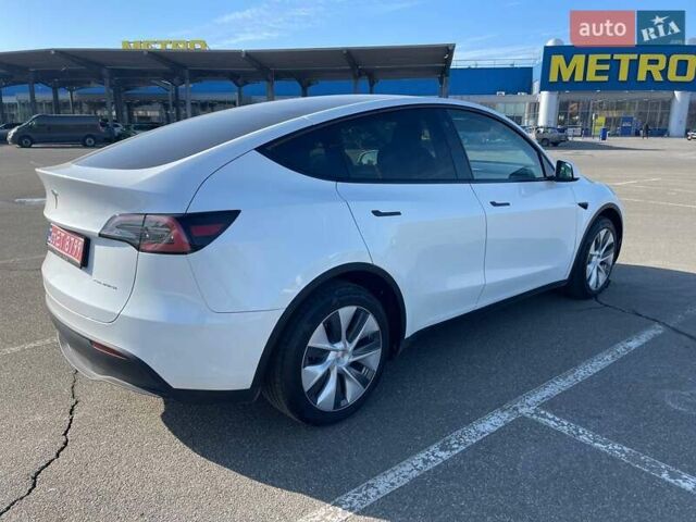Белый Тесла Model Y, объемом двигателя 0 л и пробегом 30 тыс. км за 34500 $, фото 8 на Automoto.ua