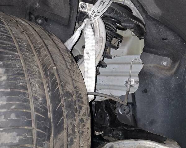 Білий Тесла Model Y, об'ємом двигуна 0 л та пробігом 37 тис. км за 19500 $, фото 5 на Automoto.ua