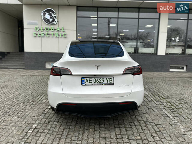 Белый Тесла Model Y, объемом двигателя 0 л и пробегом 16 тыс. км за 33700 $, фото 5 на Automoto.ua