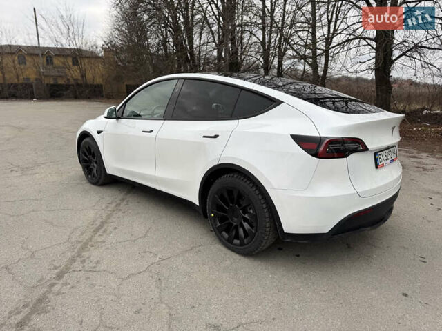 Белый Тесла Model Y, объемом двигателя 0 л и пробегом 10 тыс. км за 32000 $, фото 12 на Automoto.ua