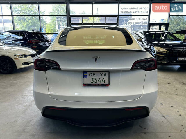Белый Тесла Model Y, объемом двигателя 0 л и пробегом 22 тыс. км за 34500 $, фото 8 на Automoto.ua