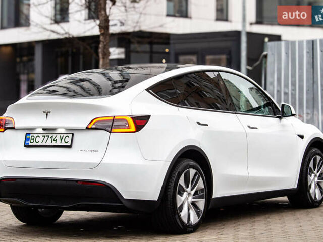 Білий Тесла Model Y, об'ємом двигуна 0 л та пробігом 11 тис. км за 30000 $, фото 15 на Automoto.ua