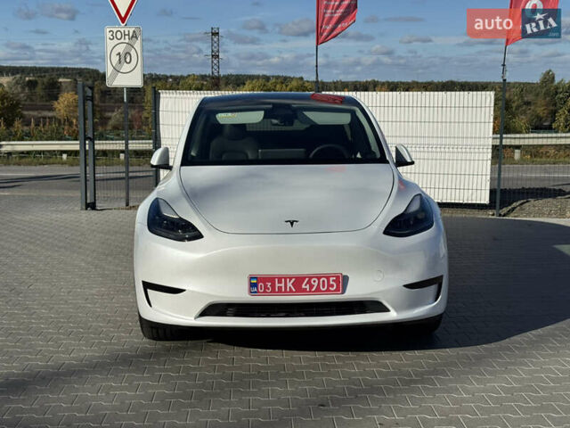 Белый Тесла Model Y, объемом двигателя 0 л и пробегом 26 тыс. км за 29900 $, фото 67 на Automoto.ua