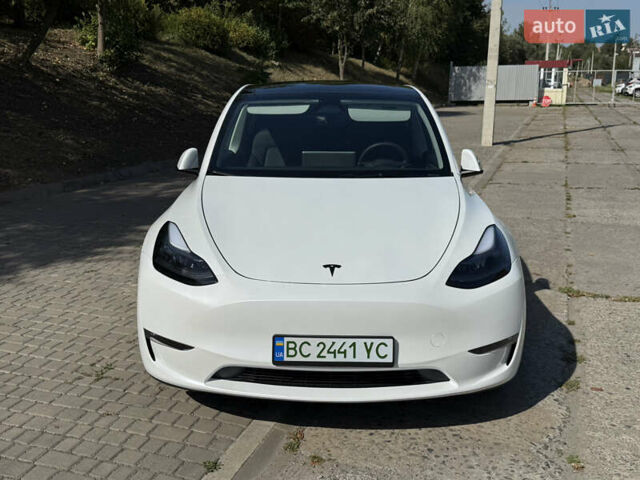 Белый Тесла Model Y, объемом двигателя 0 л и пробегом 13 тыс. км за 29500 $, фото 7 на Automoto.ua