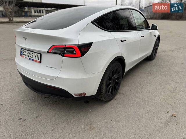 Белый Тесла Model Y, объемом двигателя 0 л и пробегом 10 тыс. км за 33500 $, фото 5 на Automoto.ua
