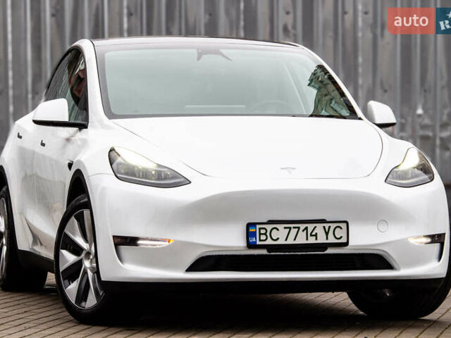 Білий Тесла Model Y, об'ємом двигуна 0 л та пробігом 11 тис. км за 30000 $, фото 7 на Automoto.ua