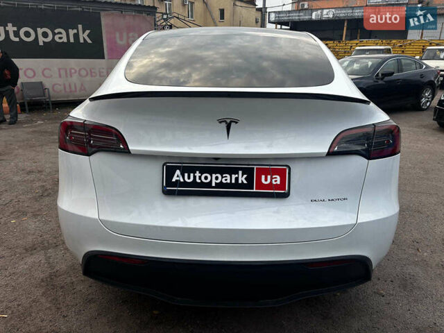 Белый Тесла Model Y, объемом двигателя 0 л и пробегом 25 тыс. км за 33290 $, фото 3 на Automoto.ua