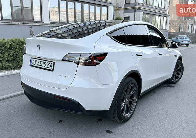 Белый Тесла Model Y, объемом двигателя 0 л и пробегом 14 тыс. км за 29300 $, фото 3 на Automoto.ua