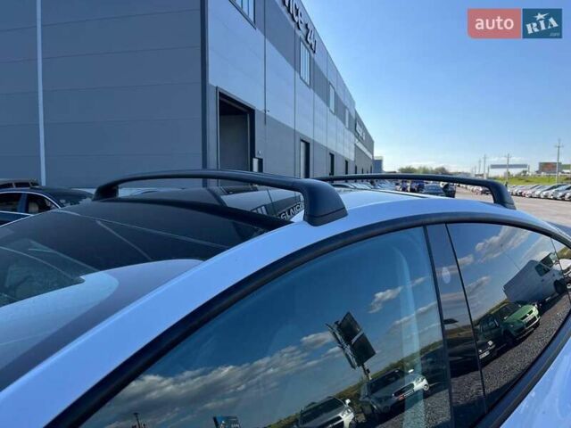 Белый Тесла Model Y, объемом двигателя 0 л и пробегом 34 тыс. км за 30890 $, фото 3 на Automoto.ua