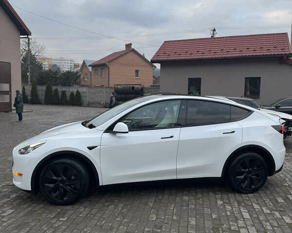 Білий Тесла Model Y, об'ємом двигуна 0 л та пробігом 8 тис. км за 34500 $, фото 3 на Automoto.ua