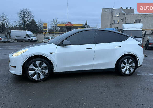Білий Тесла Model Y, об'ємом двигуна 0 л та пробігом 96 тис. км за 19900 $, фото 3 на Automoto.ua