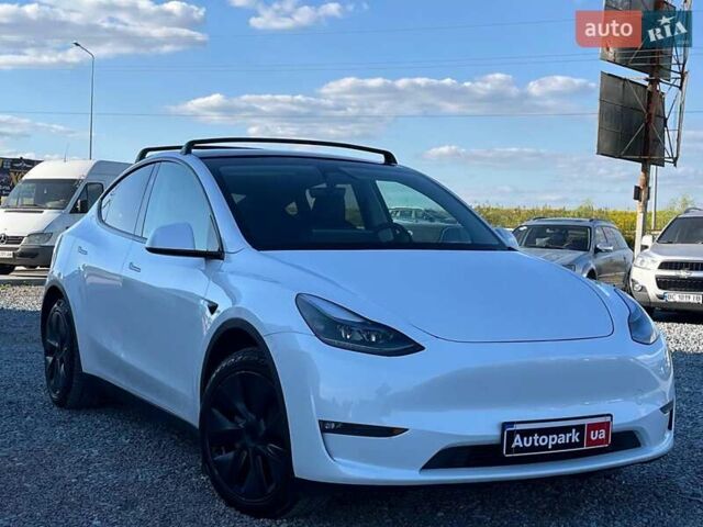 Белый Тесла Model Y, объемом двигателя 0 л и пробегом 34 тыс. км за 30890 $, фото 17 на Automoto.ua