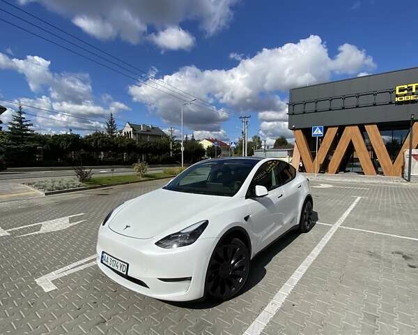 Білий Тесла Model Y, об'ємом двигуна 0 л та пробігом 11 тис. км за 34800 $, фото 1 на Automoto.ua