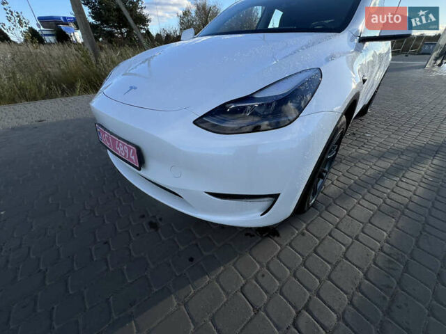 Тесла Model Y 2024 у Жовкві на Automoto.ua Білий Тесла Model Y, об'ємом двигуна 0 л та пробігом 30 тис. км за 33000 $, фото 33 на Automoto.ua
