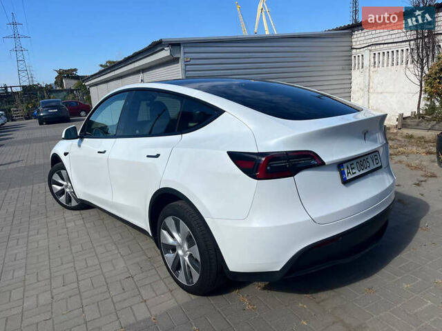 Белый Тесла Model Y, объемом двигателя 0 л и пробегом 39 тыс. км за 30999 $, фото 13 на Automoto.ua