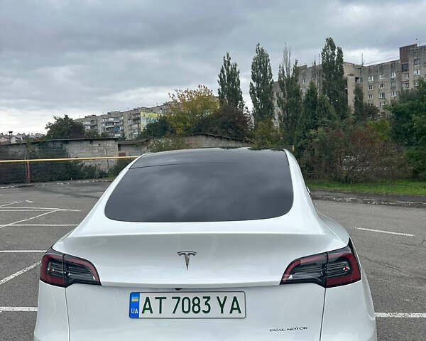Белый Тесла Model Y, объемом двигателя 0 л и пробегом 35 тыс. км за 29000 $, фото 6 на Automoto.ua