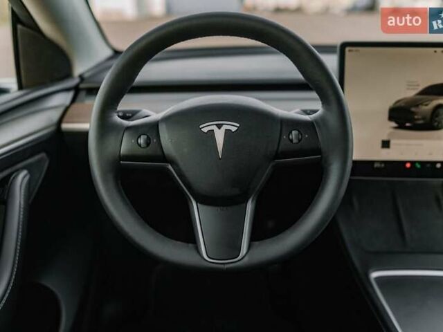Білий Тесла Model Y, об'ємом двигуна 0 л та пробігом 5 тис. км за 29900 $, фото 89 на Automoto.ua