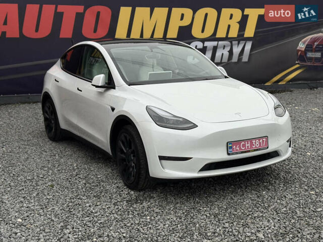 Белый Тесла Model Y, объемом двигателя 0 л и пробегом 23 тыс. км за 26500 $, фото 8 на Automoto.ua