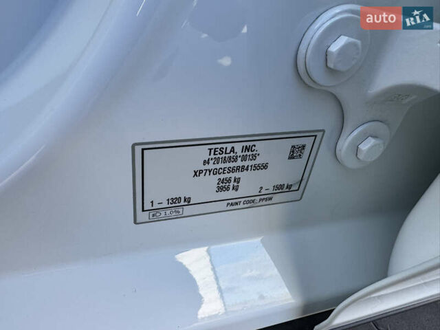 Белый Тесла Model Y, объемом двигателя 0 л и пробегом 26 тыс. км за 29900 $, фото 58 на Automoto.ua
