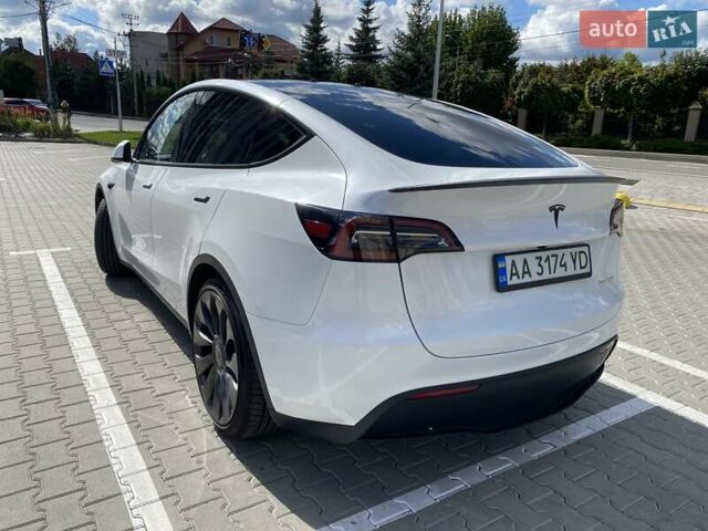 Білий Тесла Model Y, об'ємом двигуна 0 л та пробігом 11 тис. км за 34800 $, фото 10 на Automoto.ua
