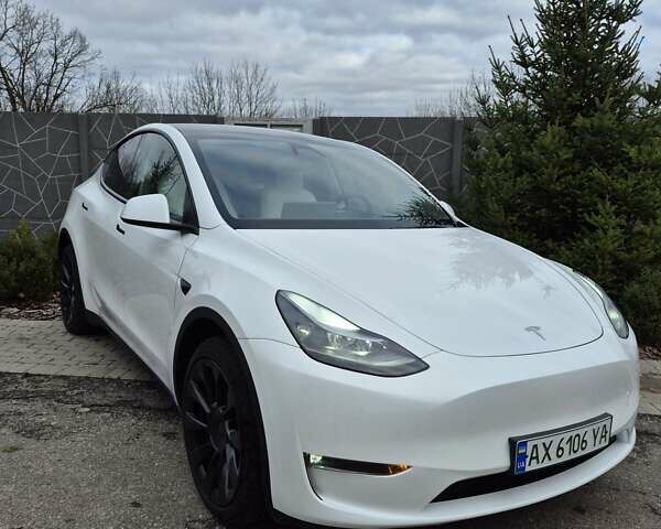 Білий Тесла Model Y, об'ємом двигуна 0 л та пробігом 8 тис. км за 30500 $, фото 3 на Automoto.ua