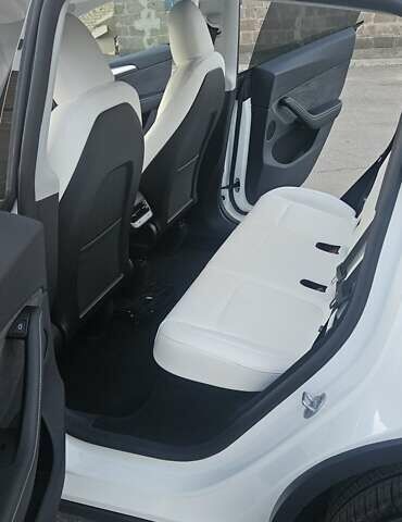 Білий Тесла Model Y, об'ємом двигуна 0 л та пробігом 1 тис. км за 39000 $, фото 9 на Automoto.ua