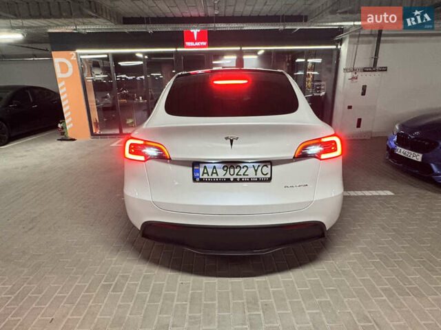 Белый Тесла Model Y, объемом двигателя 0 л и пробегом 32 тыс. км за 29500 $, фото 3 на Automoto.ua