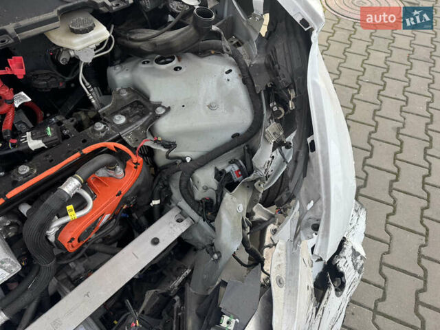 Белый Тесла Model Y, объемом двигателя 0 л и пробегом 5 тыс. км за 17800 $, фото 12 на Automoto.ua