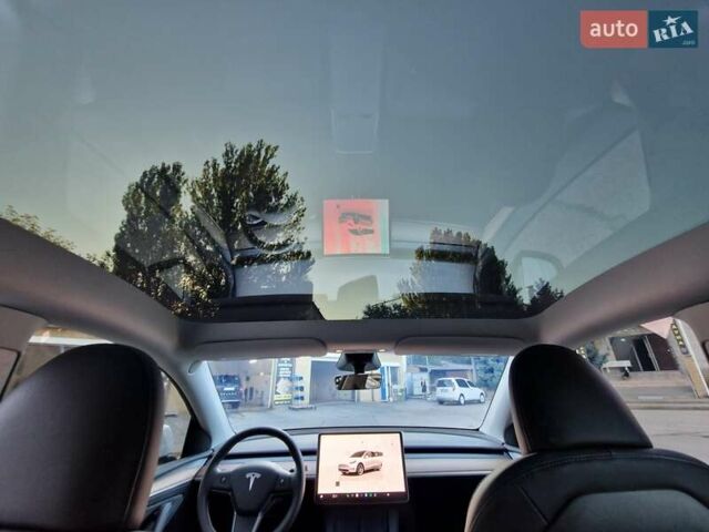 Білий Тесла Model Y, об'ємом двигуна 0 л та пробігом 23 тис. км за 30000 $, фото 19 на Automoto.ua