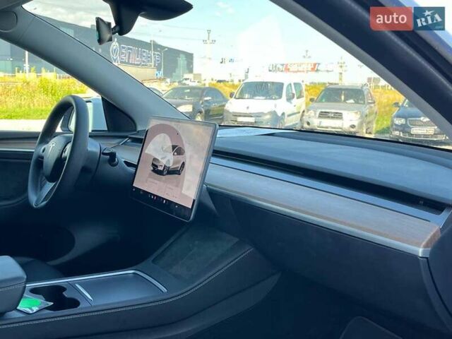 Белый Тесла Model Y, объемом двигателя 0 л и пробегом 34 тыс. км за 30890 $, фото 23 на Automoto.ua