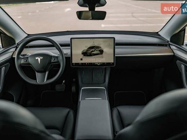 Білий Тесла Model Y, об'ємом двигуна 0 л та пробігом 5 тис. км за 29900 $, фото 62 на Automoto.ua