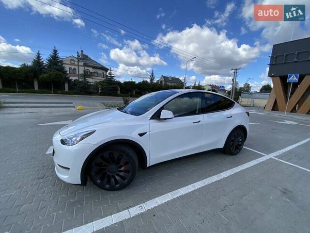 Білий Тесла Model Y, об'ємом двигуна 0 л та пробігом 11 тис. км за 34800 $, фото 8 на Automoto.ua