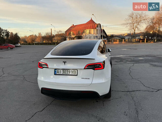 Белый Тесла Model Y, объемом двигателя 0 л и пробегом 17 тыс. км за 37500 $, фото 4 на Automoto.ua