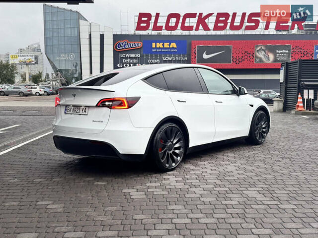 Білий Тесла Model Y, об'ємом двигуна 0 л та пробігом 7 тис. км за 35000 $, фото 4 на Automoto.ua