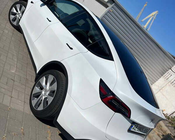 Белый Тесла Model Y, объемом двигателя 0 л и пробегом 39 тыс. км за 30999 $, фото 11 на Automoto.ua