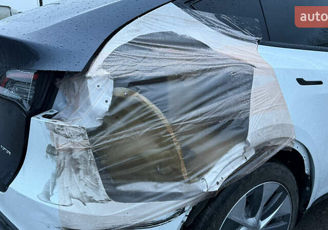 Білий Тесла Model Y, об'ємом двигуна 0 л та пробігом 96 тис. км за 19900 $, фото 8 на Automoto.ua