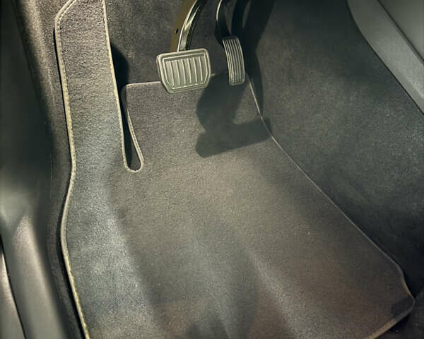 Белый Тесла Model Y, объемом двигателя 0 л и пробегом 17 тыс. км за 37500 $, фото 16 на Automoto.ua