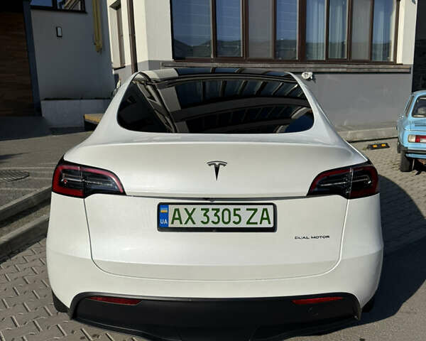 Белый Тесла Model Y, объемом двигателя 0 л и пробегом 5 тыс. км за 30100 $, фото 9 на Automoto.ua