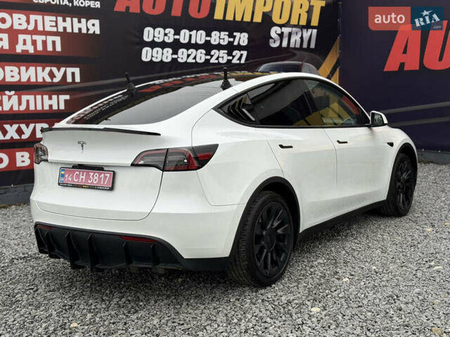 Белый Тесла Model Y, объемом двигателя 0 л и пробегом 23 тыс. км за 26500 $, фото 40 на Automoto.ua