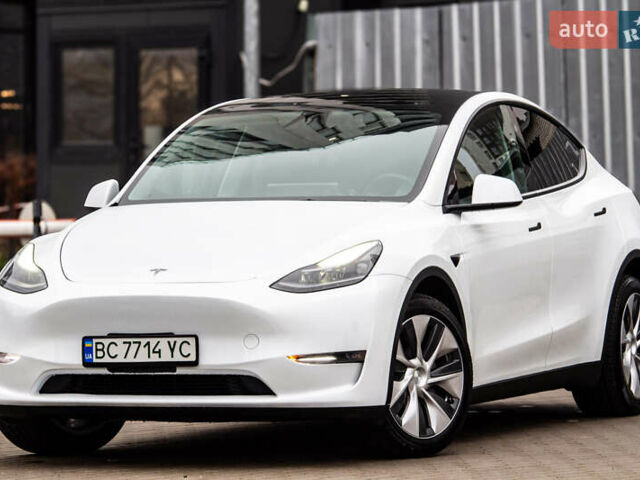 Білий Тесла Model Y, об'ємом двигуна 0 л та пробігом 11 тис. км за 30000 $, фото 9 на Automoto.ua