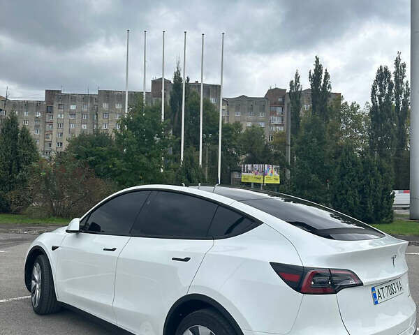 Белый Тесла Model Y, объемом двигателя 0 л и пробегом 35 тыс. км за 29000 $, фото 8 на Automoto.ua