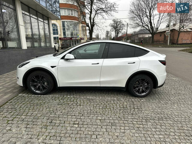 Белый Тесла Model Y, объемом двигателя 0 л и пробегом 16 тыс. км за 33700 $, фото 7 на Automoto.ua