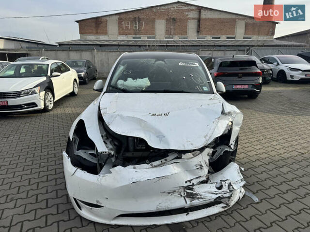 Белый Тесла Model Y, объемом двигателя 0 л и пробегом 5 тыс. км за 17800 $, фото 5 на Automoto.ua